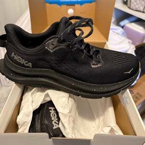 Hoka Kawana 2 Triple Black